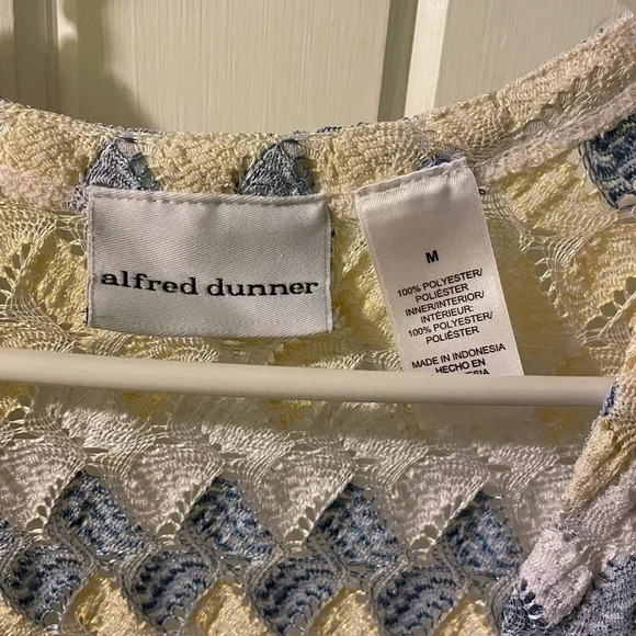 Alfred dinner short sleeve cardigan-medium like new - Picture 5 of 6